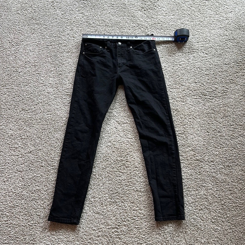 Levi 512 black 32x34